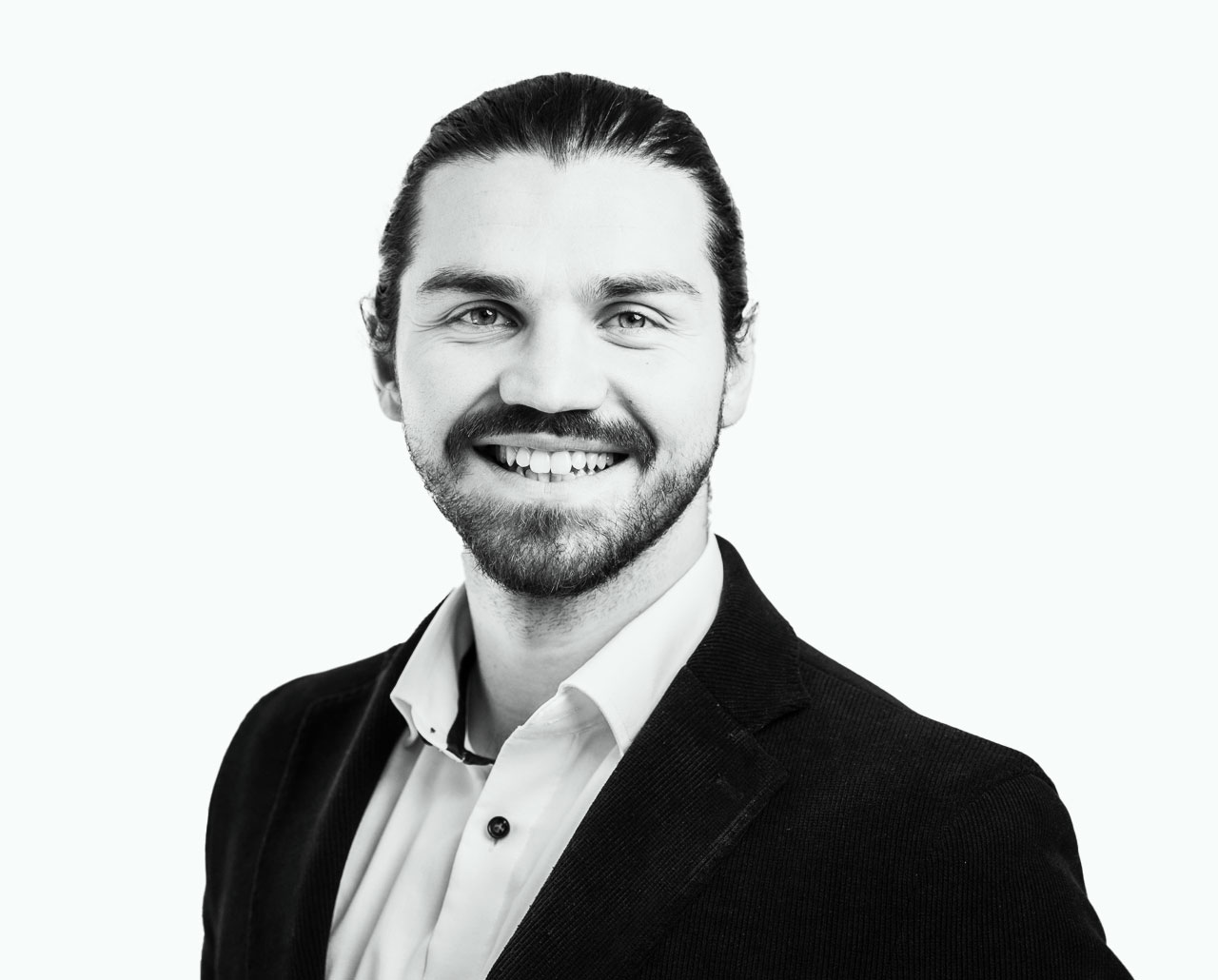 LYNR GRUPPE - IMMOBILIENDIENSTLEISTUNGEN - TEAM - KRISTIAN TUNKEL